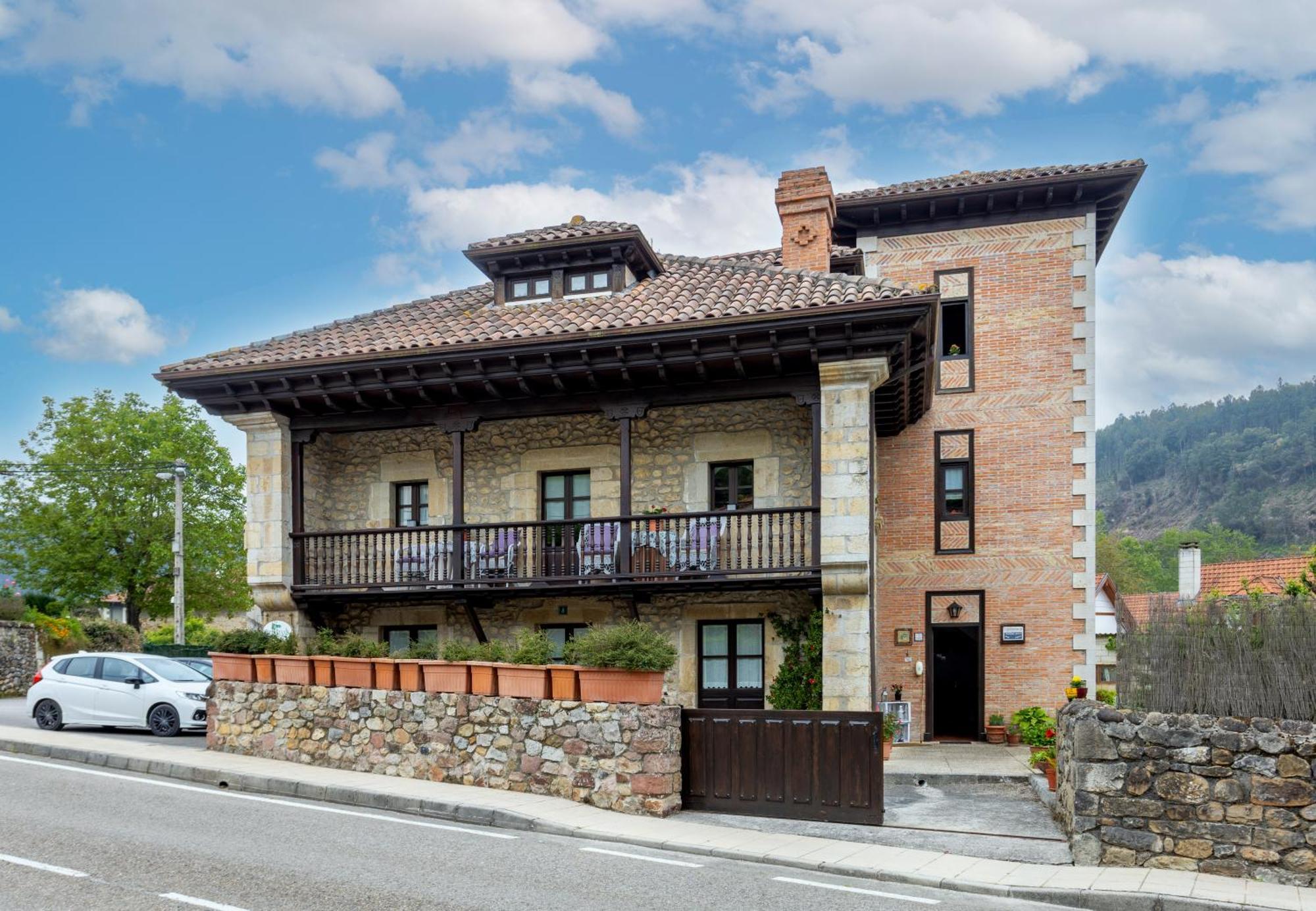 Posada De Muno Muñorrodero Exteriér fotografie
